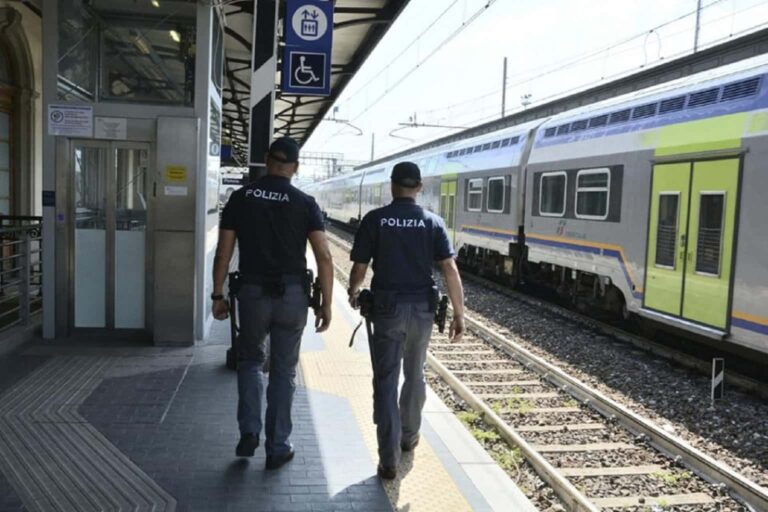 Attività nelle stazioni toscane: 2768 persone controllate dalla Polizia