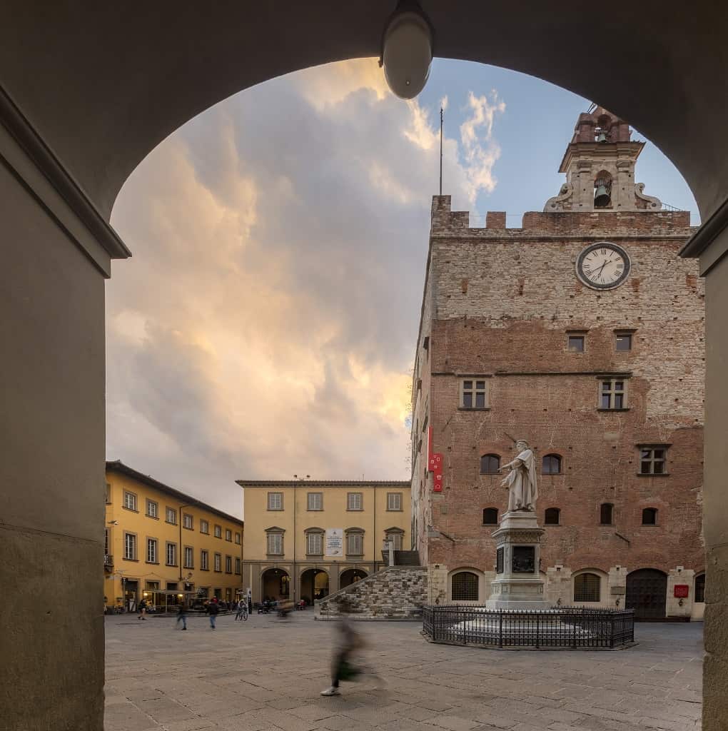 La piazza del Comune a Prato