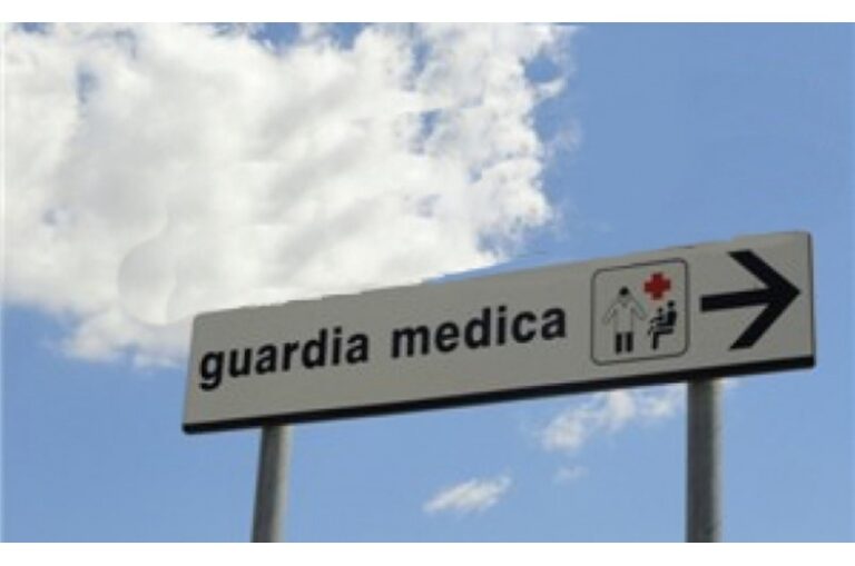 Niente guardia medica, la visita si fa per telefono