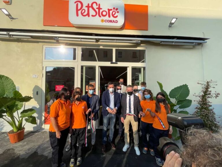 Inaugurato il primo PetStore Conad della città