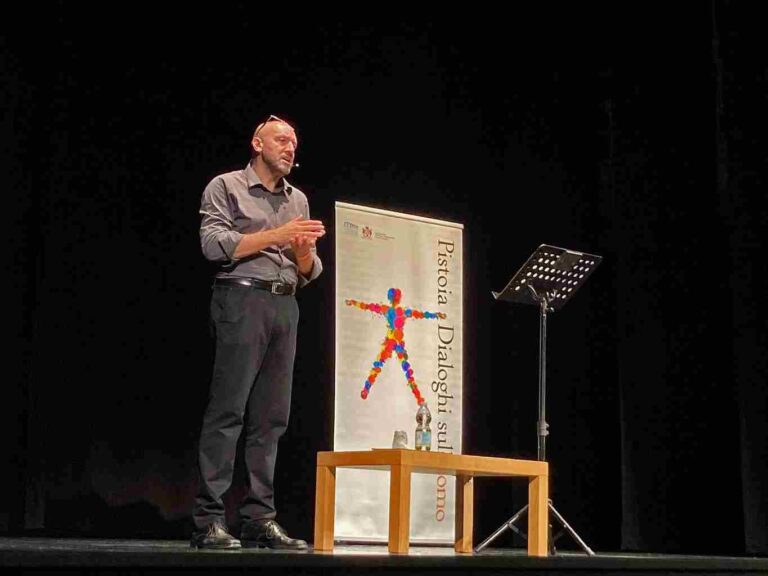 Dialoghi, bis di sogni e scoperte con Alessandro Vanoli al Bolognini