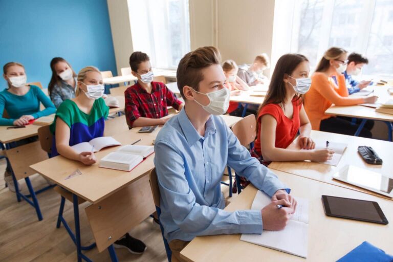 Scuola, appello psicologi toscani: “Evitare la dad”