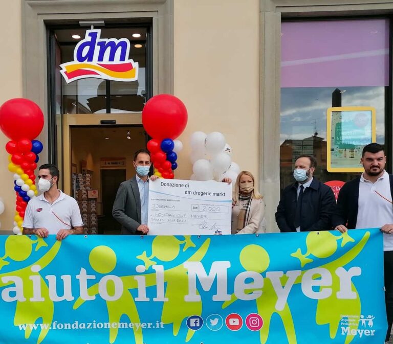 Dm inaugura a Prato il primo punto vendita