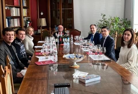 Vino, Uzbekistan e Chianti più vicini per promuovere il prodotto toscano