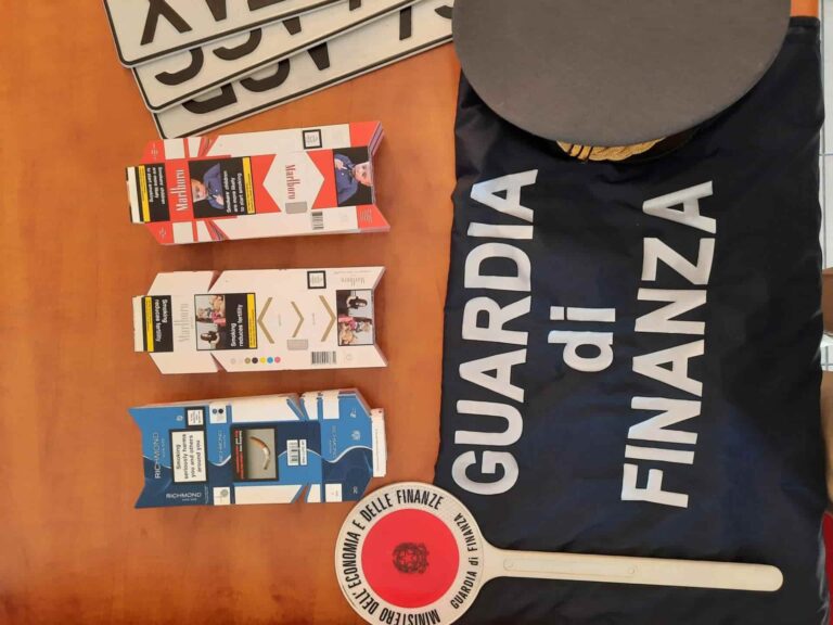 Gdf, sequestrato materiale per sigarette di contrabbando: perquisizioni anche in Toscana