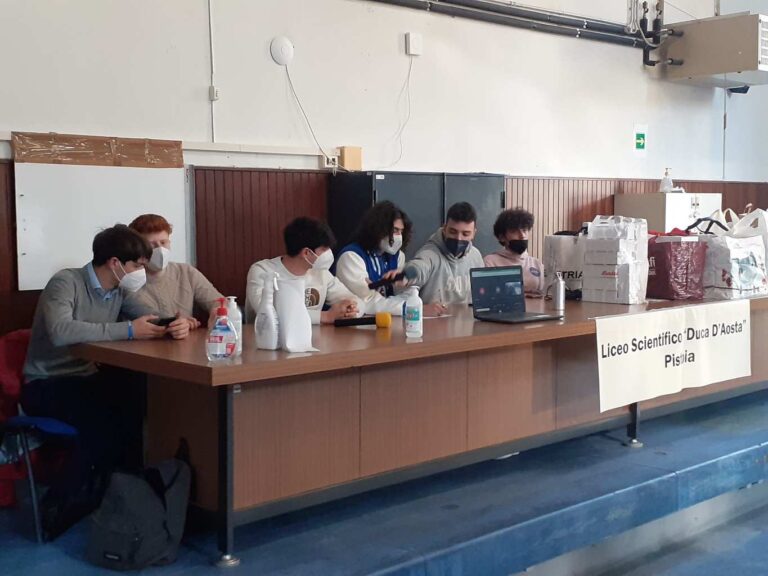 Borracce al posto delle bottigliette: al Savoia il futuro è “plastic free”