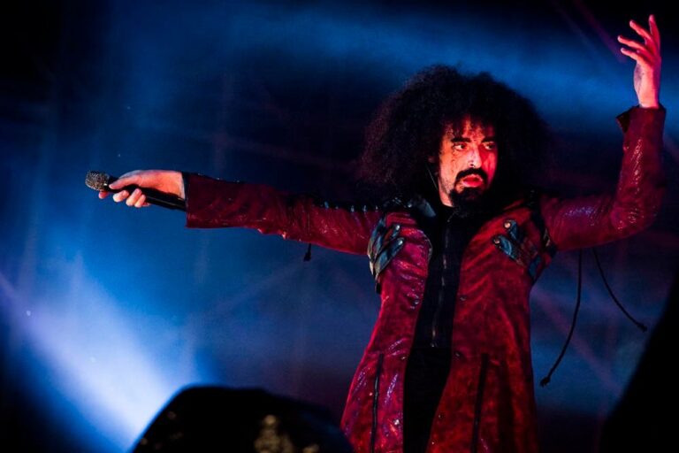 Al Lucca Summer Festival arriva Caparezza per il suo “Exuvia Tour”