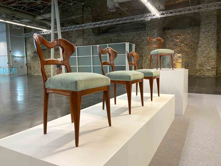 La sedia Scapolare di Michelucci torna protagonista alla Mostra dell’Artigianato