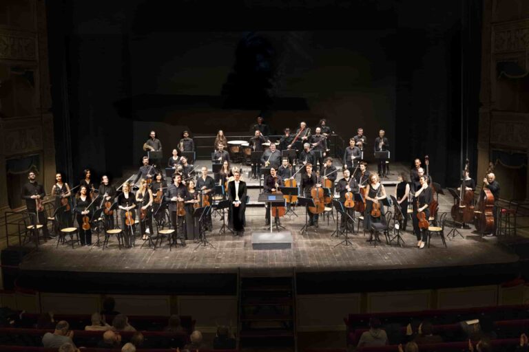 Sinfonica, al Manzoni in concerto l’Orchestra Leonore