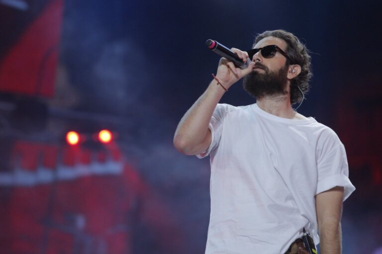 Il tour di Tommaso Paradiso arriva al Mandela Forum di Firenze