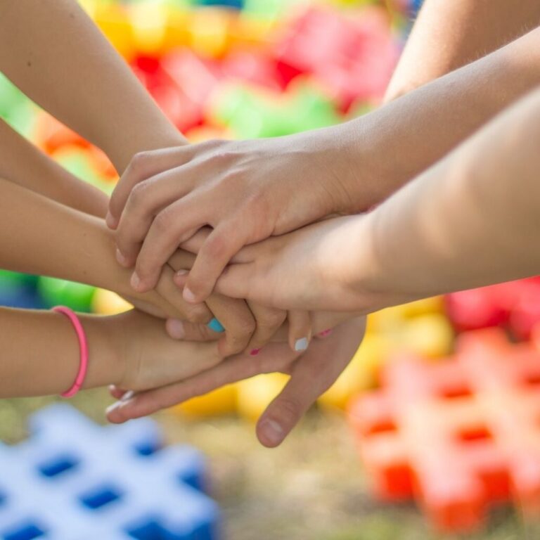 Giochi da tavolo con Infanzia e Città