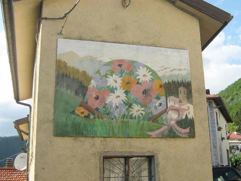 Arte in Appennino: Lizzano, il borgo dei murales