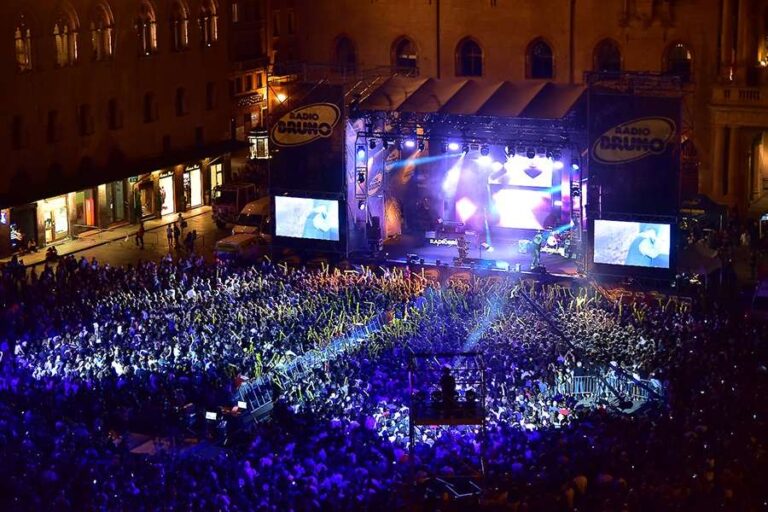 Renga, Soler, Ana Mena: primi nomi per la festa fiorentina di Radio Bruno