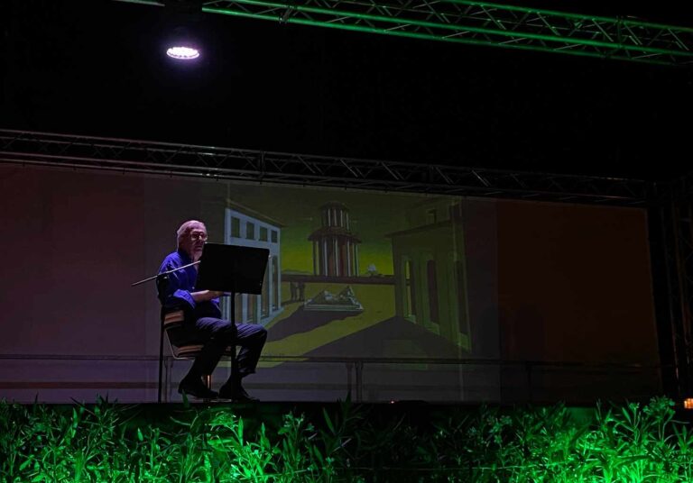 Vittorio Sgarbi presenta il genio di Raffaello al Giugno Aglianese