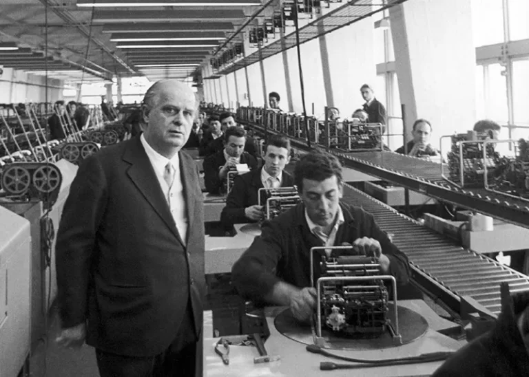Adriano Olivetti, la dignità del lavoro