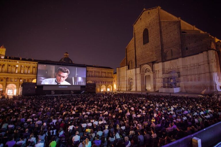 Capolavori d’autore a Bologna con il festival “Il Cinema ritrovato”