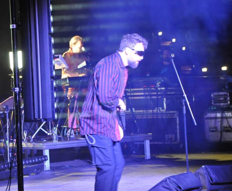 “Dove si balla…”? A Prato con Dargen D’Amico