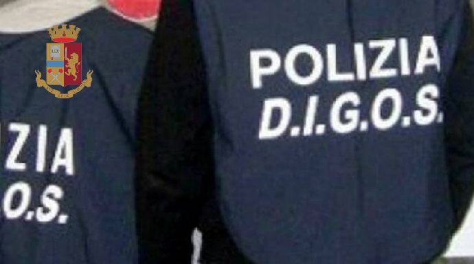 Siena, 13 minorenni denunciati per apologia di fascismo e odio razziale