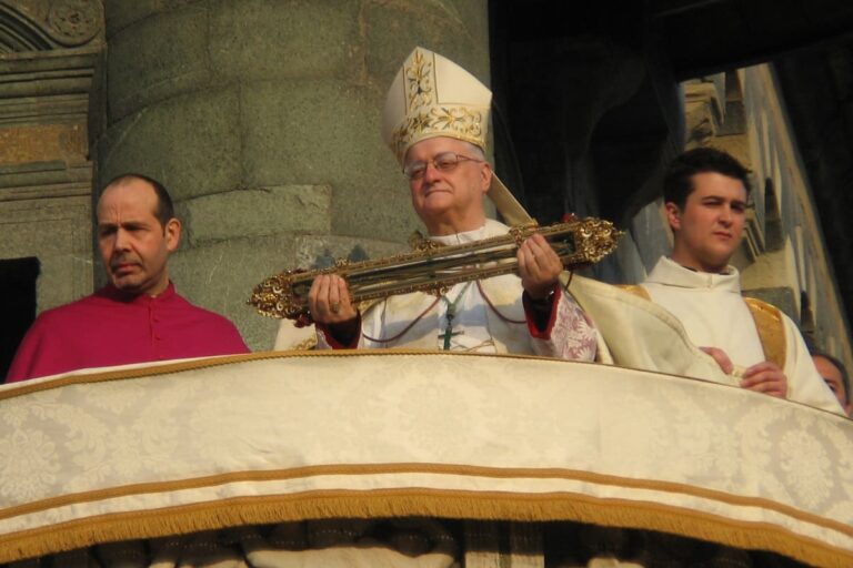 Messa in cattedrale per ricordare monsignor Simoni a quattro anni dalla scomparsa