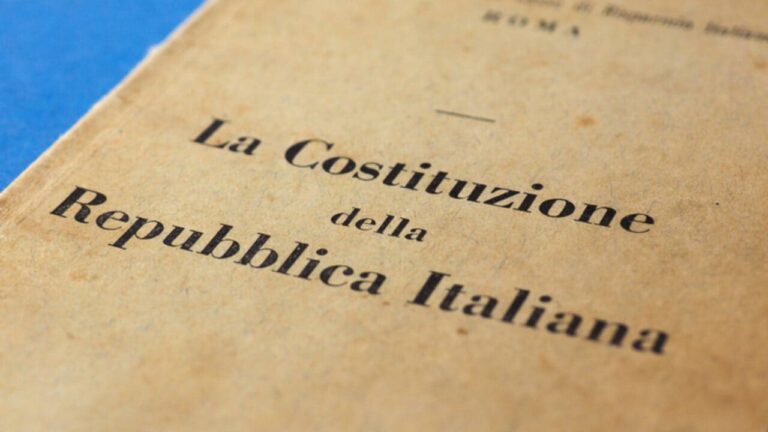 Prato, studenti a confronto con la Costituzione