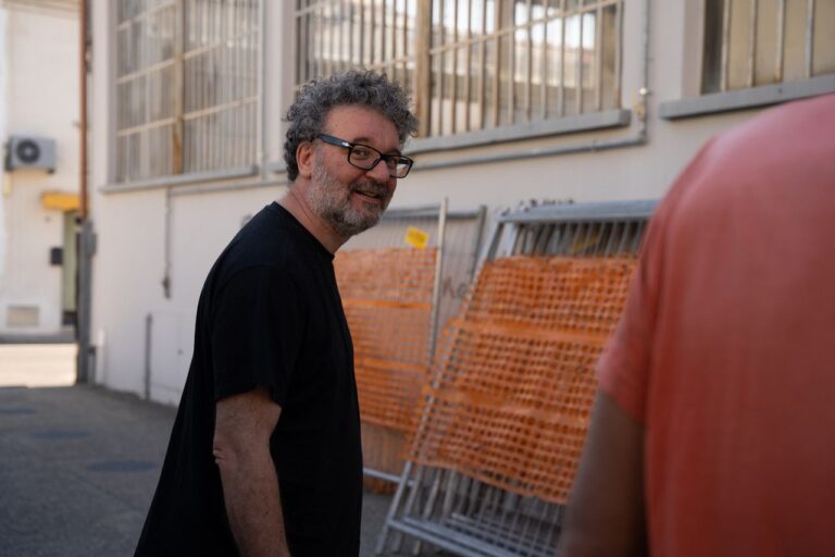 Le “Consuete attenzioni” di Giovanni Termini in mostra alla Galleria ME Vannucci