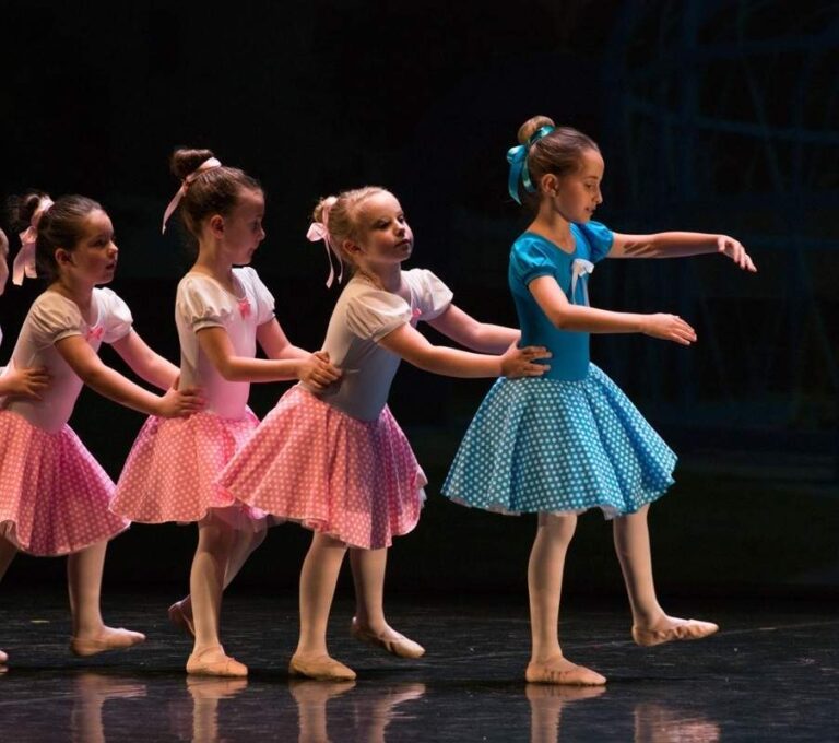 La “Mabellini” presenta i corsi di danza e propedeutica musicale