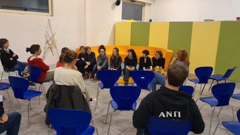 Collettivo Meduse verso la performance ‘Di mano in mano per Marino’