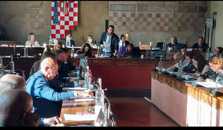 Pistoia, si riunisce il consiglio comunale