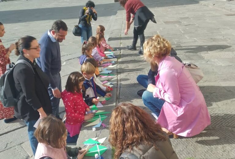 Festa e giochi della tradizione per i bambini in piazza del Duomo