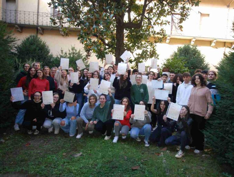 Pistoia, consegnate le certificazioni linguistiche agli studenti del “Pacini”