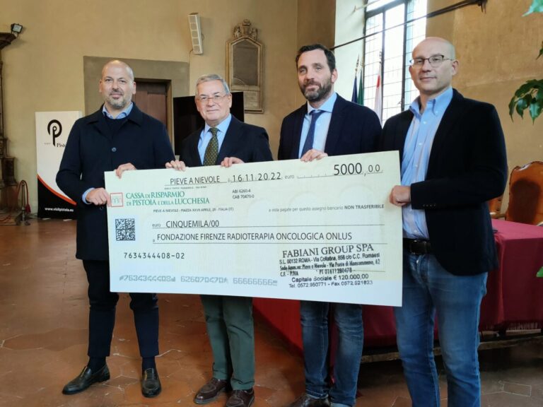 Pistoia, Fabiani Gioielli dona 5mila euro alla Fondazione radioterapia oncologica