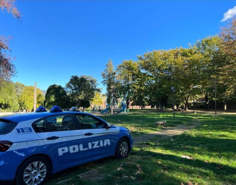 Pistoia, piazza della Resistenza: cucciolo di cane ricoverato dopo aver ingerito della droga
