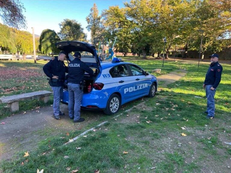Servizi speciali di controllo antidroga al Parco della Resistenza