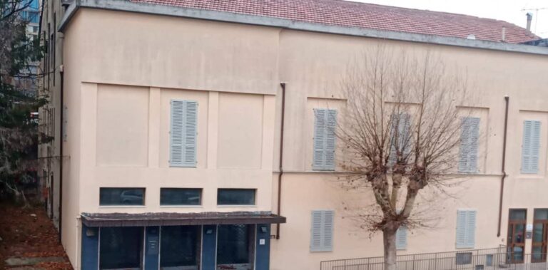 Vaiano, nuova vita per il cinema Modena