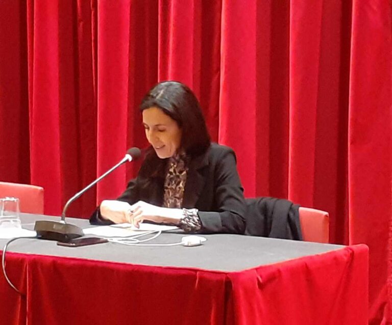 Raccontare la guerra tra compassione e responsabilità: la lezione di Francesca Mannocchi