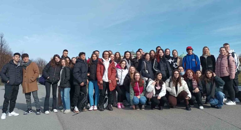 Una classe del “Pacini” in uno scambio culturale in Austria