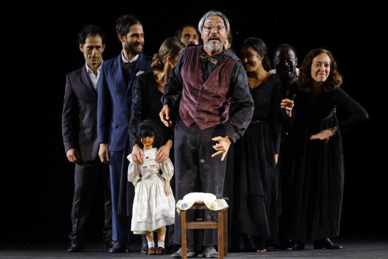 “Pupo di Zucchero”: la “danza con i morti” secondo Emma Dante