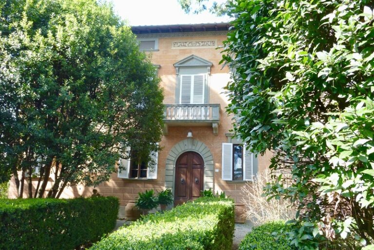 Castelli, rocche, ville: le dimore storiche aprono le loro porte