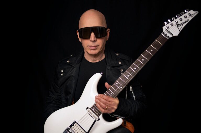 Joe Satriani, la leggenda della chitarra rock in concerto a Firenze