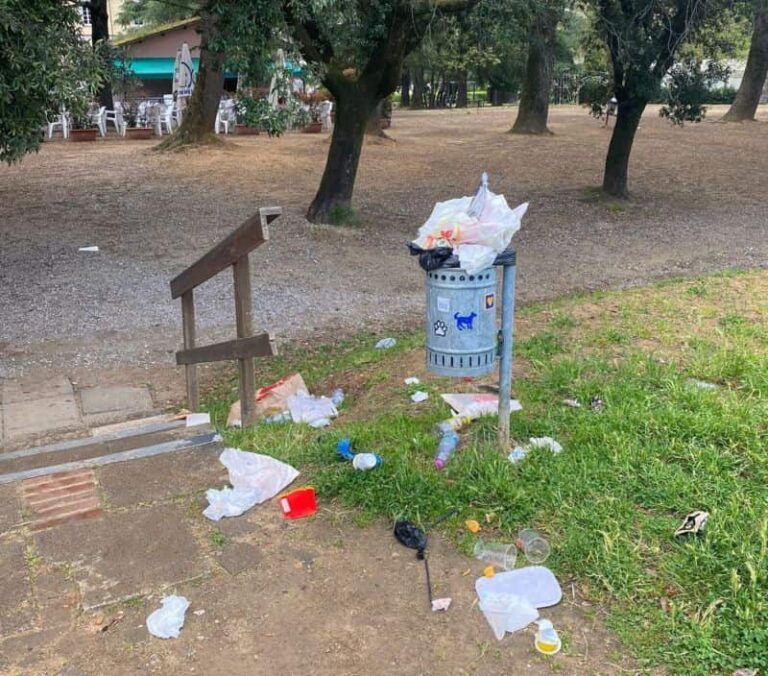 Parco Puccini, una situazione di degrado insostenibile