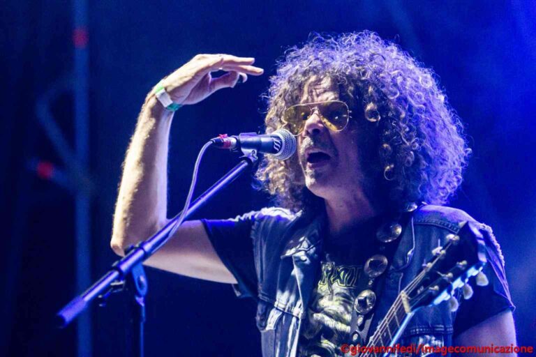 Wolfmother e Folkstone sul palco del Beat Festival di Empoli