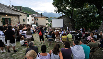 La poesia tra gli antichi borghi nel libro “Appennino in versi”