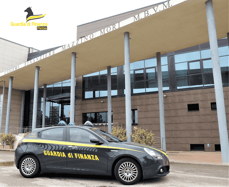 La Guardia di finanza di Pistoia sequestra 884 articoli non conformi agli standard di sicurezza