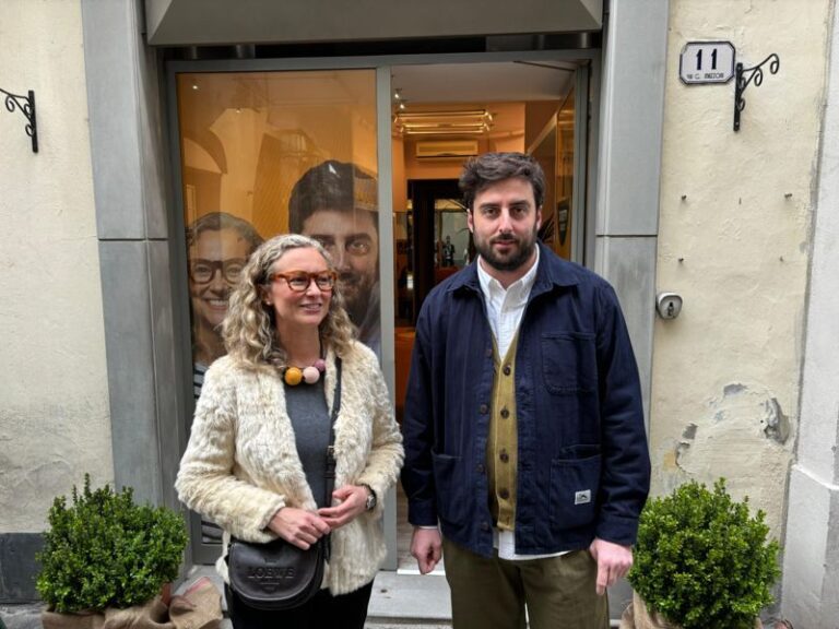 Jonathan Targetti apre la propria sede elettorale