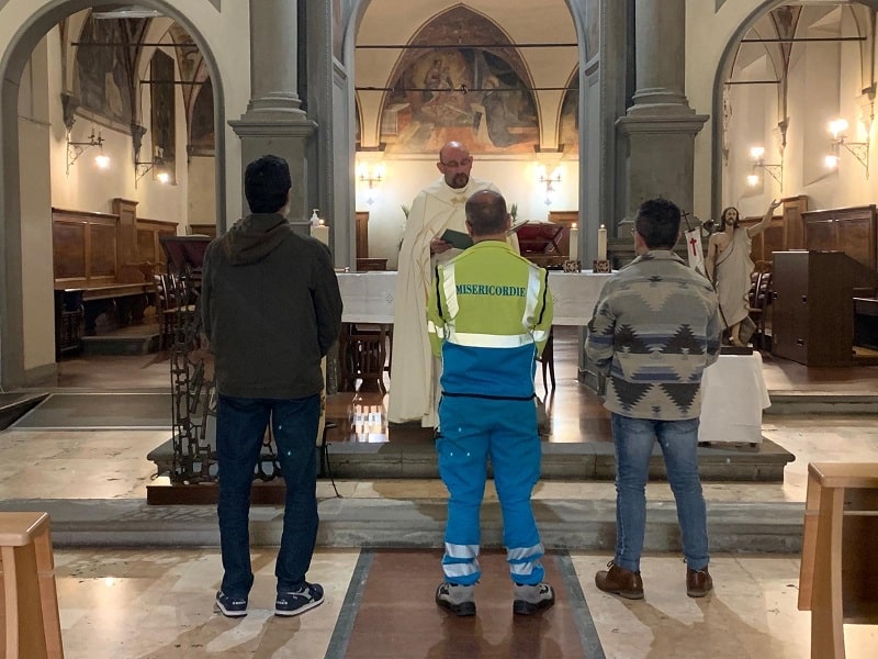 Alla Misericordia di Pistoia nuovi ‘Ministri Straordinari della Comunion… Alla Misericordia di Pistoia nuovi ‘Ministri Straordinari della Comunion…