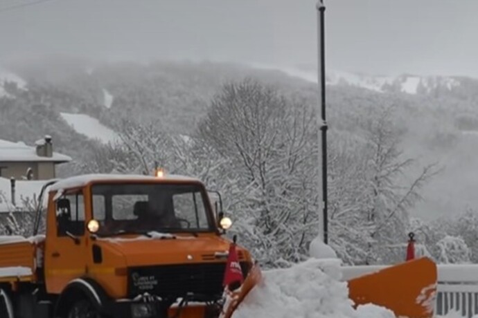Maltempo, in Toscana nevica sopra i 900 metri, nessuna criticità