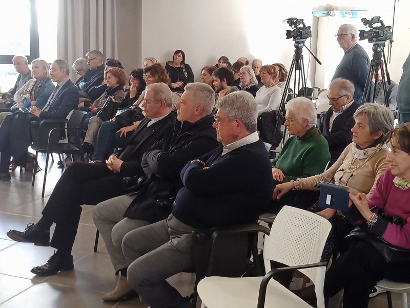 Alla MaiC dialogo di Mons. Galantino sulla sfida dell’Intelligenza Artif… Alla MaiC dialogo di Mons. Galantino sulla sfida dell’Intelligenza Artif…