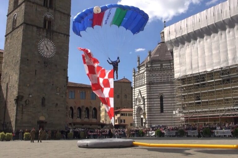 FdI: «I parà sono un valore aggiunto per la città. No alle contrapposizioni ideologiche»