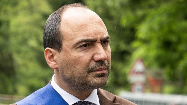 Simone Calamai confermato sindaco di Montemurlo con il 76%
