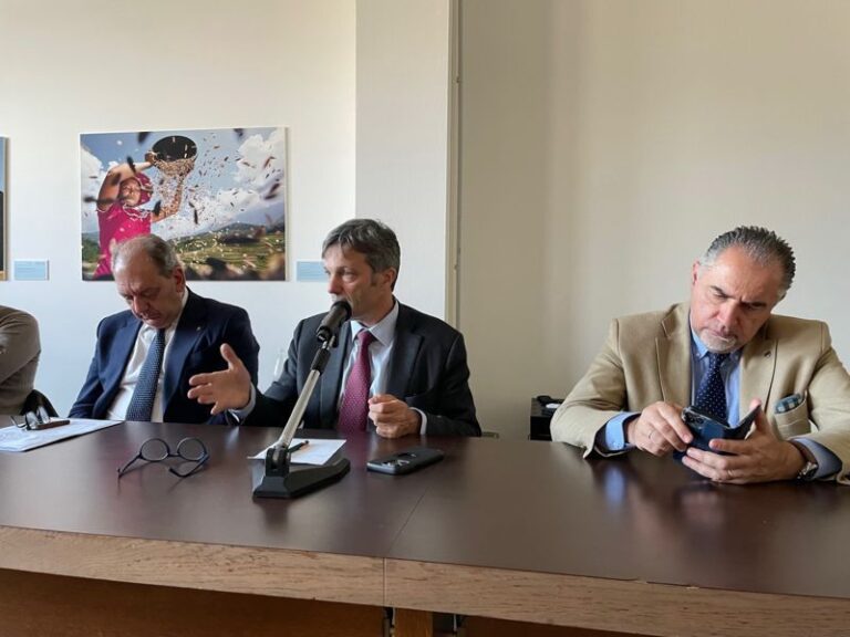 Il presidente dell’ICE ha incontrato i vertici del Distretto vivaistico